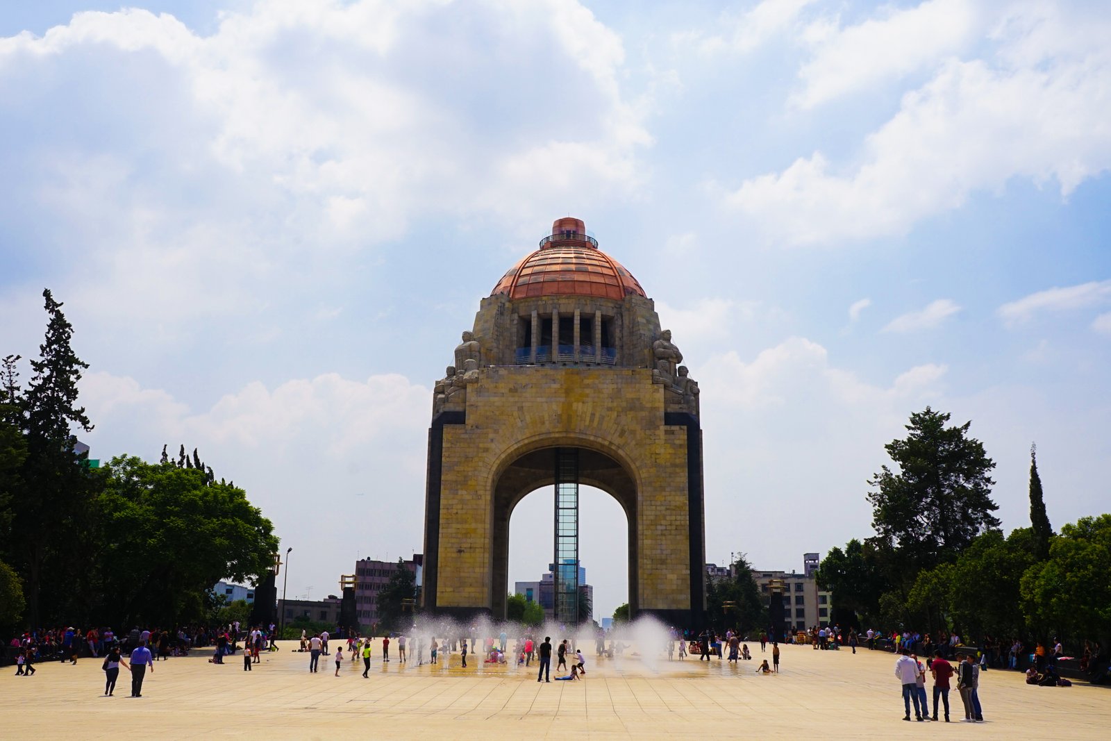 Monumento a la Revolución
